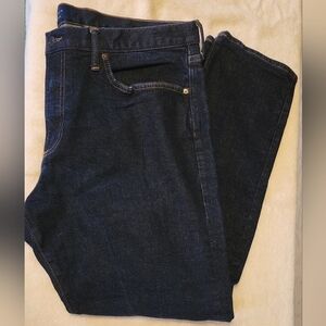 Gap brand Denim Jeans Dark   Blue Mens size 40